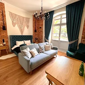 Brick Castle - Ulrich Apartament
